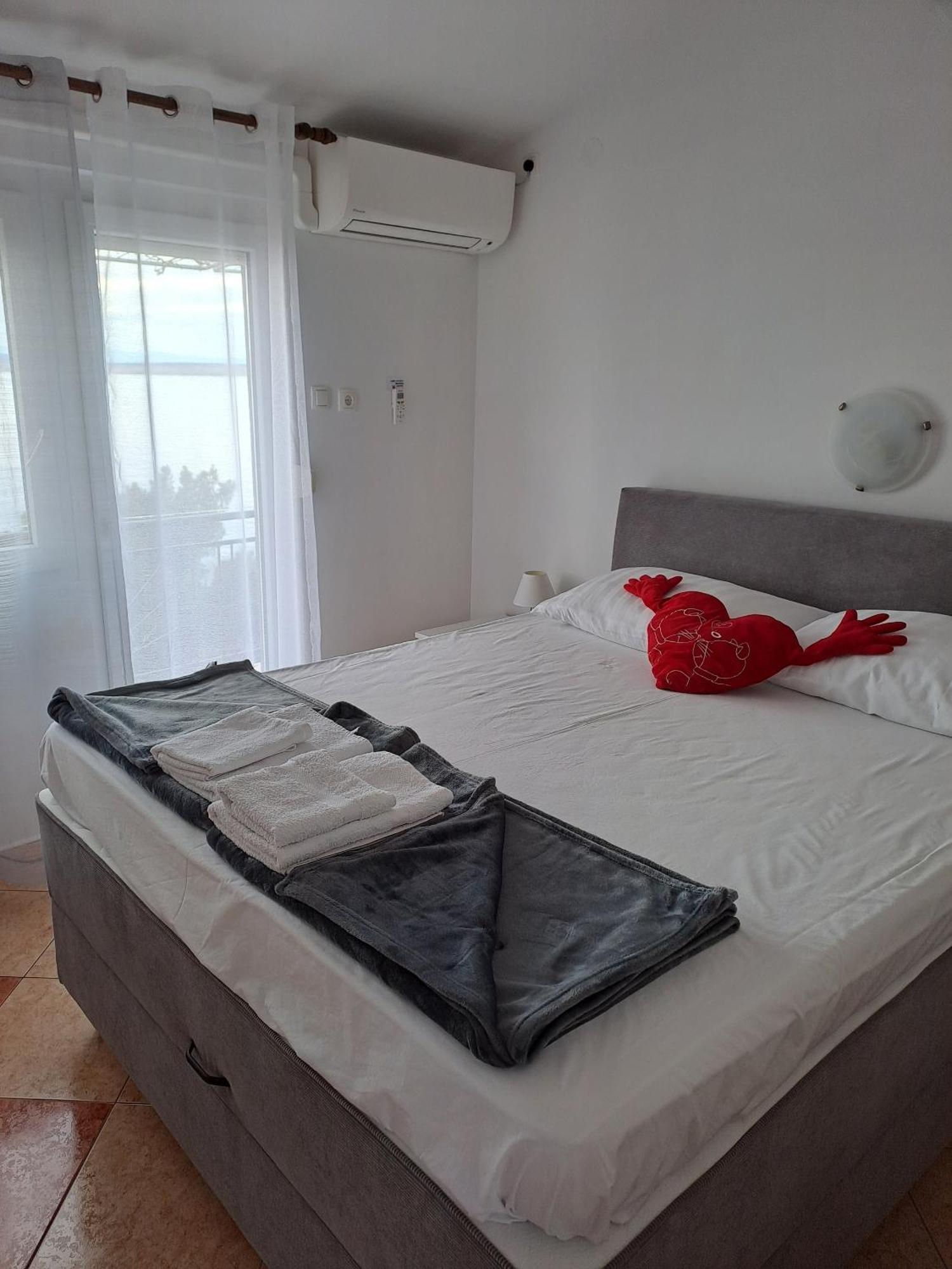 Apartments By The Sea Dramalj, Crikvenica - 2376 Exterior photo